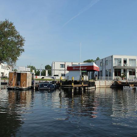 Marina Niederhavel Hotell Brandenburg  Exteriör bild